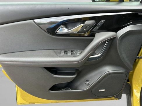 Used 2022 Chevrolet Blazer RS w/ Enhanced Convenience Package FWD image 21
