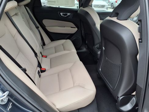 New 2026 Volvo XC60 B5 Core w/ Climate Package AWD/4WD image 10
