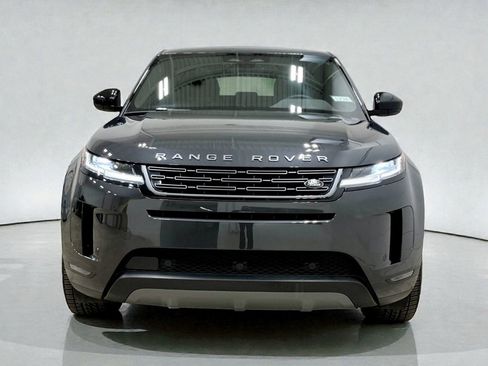 Used 2025 Land Rover Range Rover Evoque Dynamic SE image 4