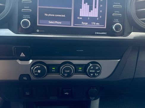 Used 2020 Toyota Tacoma SR w/ SR Convenience Package RWD image 9