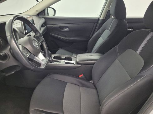 Used 2020 Nissan Sentra SV image 17