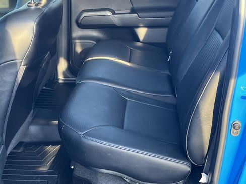 Certified 2021 Toyota Tacoma TRD Off-Road image 29