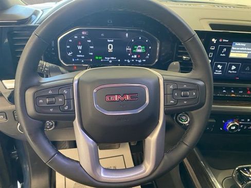 Used 2026 GMC Sierra 1500 Elevation w/ Preferred Package AWD/4WD image 14