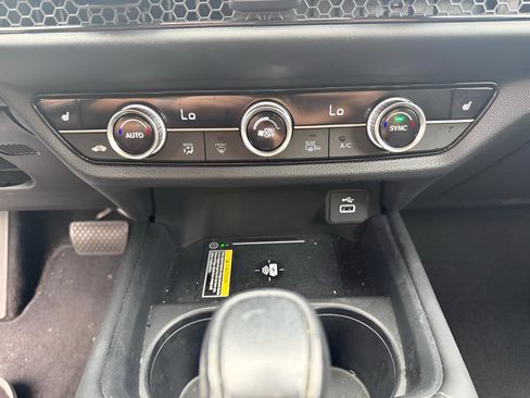 Certified 2023 Honda HR-V EX-L image 20