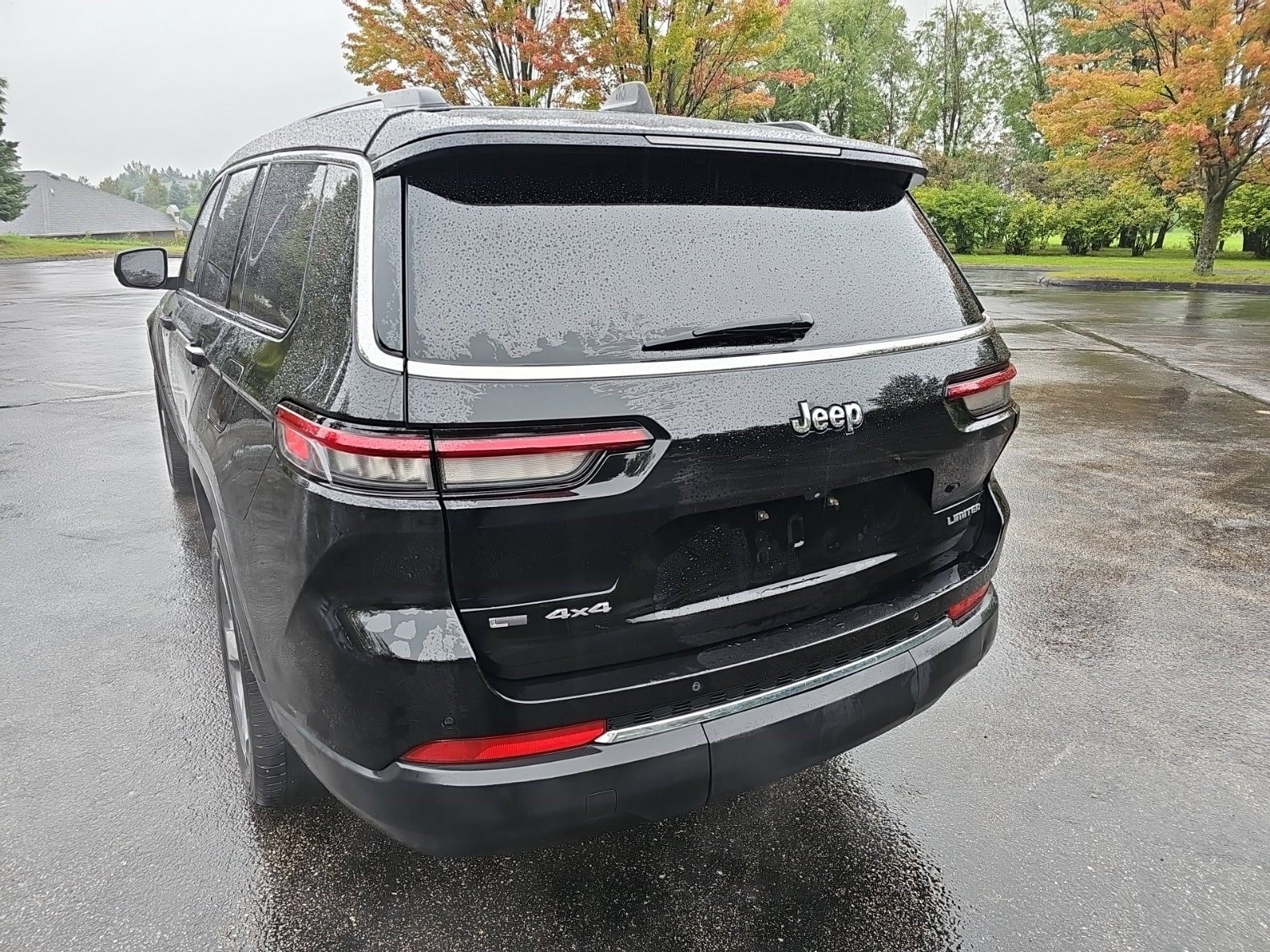 Used 2021 Jeep Grand Cherokee L Limited w/ Trailer Tow Group (B) AWD/4WD image 3