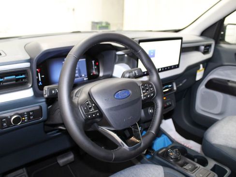 New 2025 Ford Maverick XLT w/ XLT Luxury Package image 15