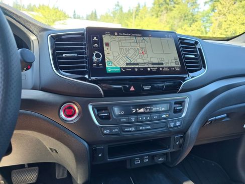 New 2025 Honda Ridgeline TrailSport image 18