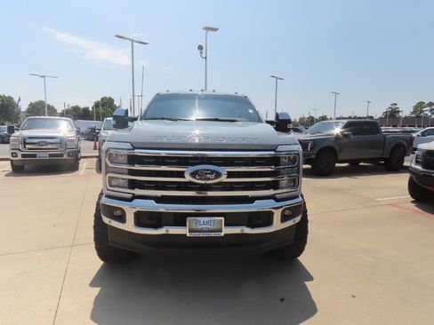 Used 2025 Ford F250 King Ranch w/ Chrome Package AWD/4WD image 6