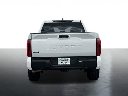 Used 2024 Toyota Tundra Limited AWD/4WD image 7