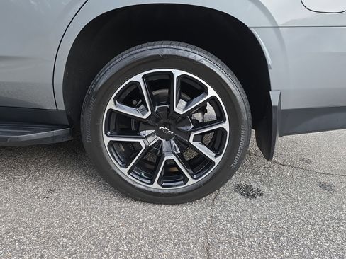 Used 2023 Chevrolet Tahoe RST w/ Luxury Package image 32