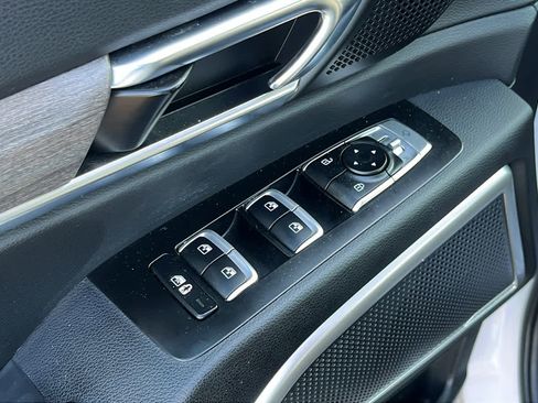 Used 2020 Kia Telluride EX w/ EX Premium Package image 24