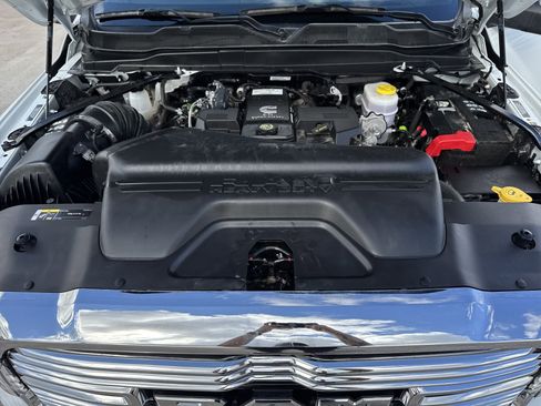 Used 2024 RAM 2500 Laramie w/ Safety Group image 40