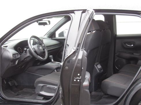Used 2024 Honda HR-V Sport image 12
