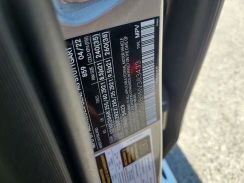 Used 2022 Mercedes-Benz GLC 43 AMG 4MATIC image 33