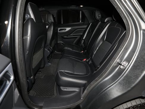 Used 2017 Jaguar F-PACE S AWD/4WD image 44