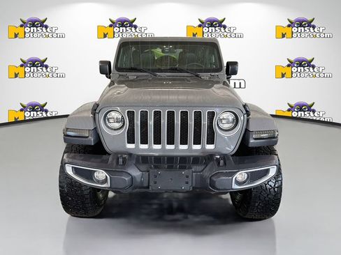 Used 2020 Jeep Wrangler Unlimited Sahara w/ Dual Top Group AWD/4WD image 2