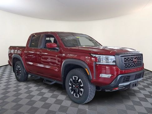 Used 2024 Nissan Frontier PRO-4X w/ Technology Package AWD/4WD image 1