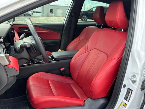 Used 2025 Toyota Camry XSE w/ Premium Package FWD image 6