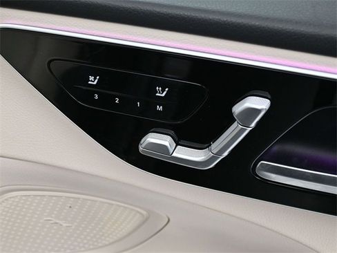 Used 2022 Mercedes-Benz C 300 Sedan image 20