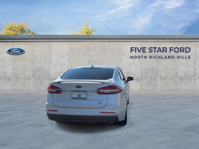 Used 2019 Ford Fusion SE w/ Equipment Group 151A FWD image 8