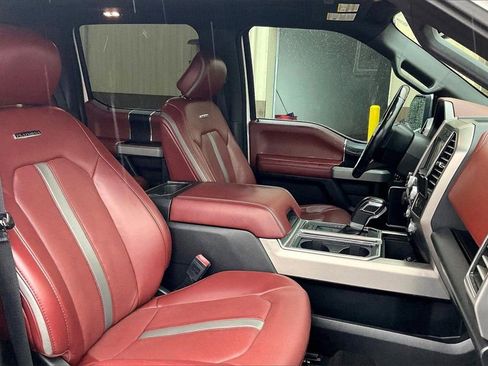 Used 2018 Ford F150 Platinum w/ Equipment Group 701A Luxury image 29