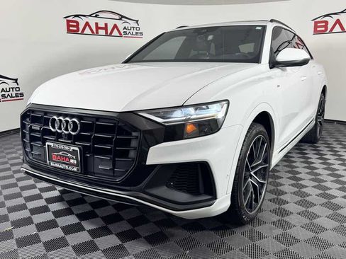 Used 2020 Audi Q8 Premium Plus w/ Premium Plus Package AWD/4WD image 2