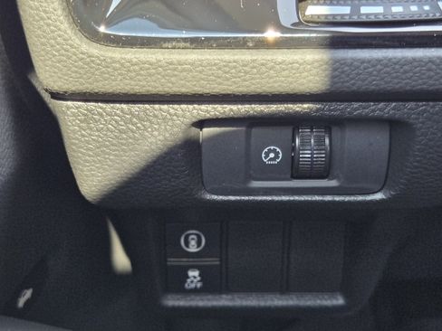 Certified 2024 Honda Civic EX image 24