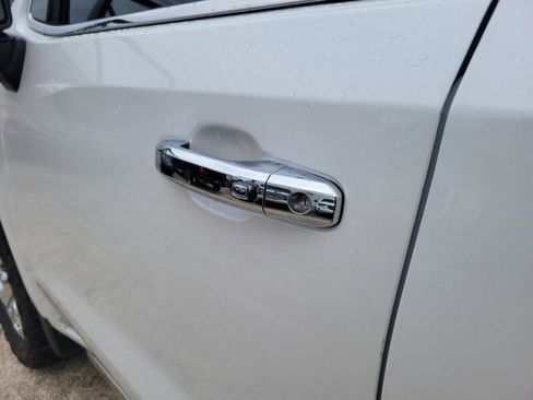 Used 2022 GMC Sierra 1500 Denali w/ Technology Package image 10