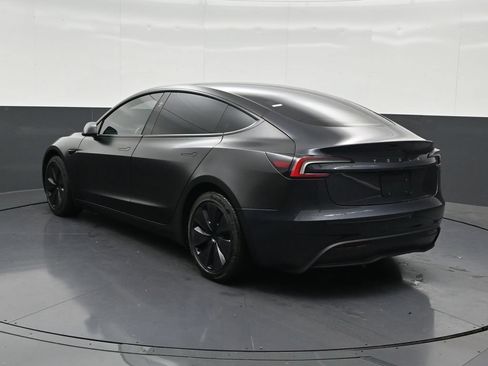Used 2024 Tesla Model 3 Standard Range RWD image 3
