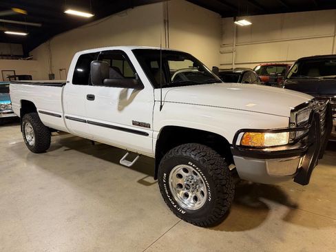 Used 1998 Dodge Ram 2500 Truck 4x4 Quad Cab image 54