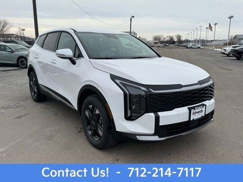 New 2026 Kia Sportage LX image 5