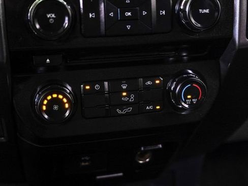 Used 2018 Ford F150 XLT image 24