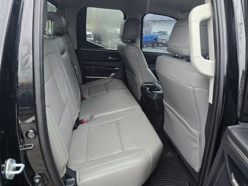 Used 2022 Toyota Tundra SR5 w/ SR5 Premium Package AWD/4WD image 14