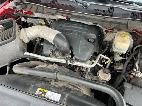 Used 2014 RAM 2500 SLT image 17