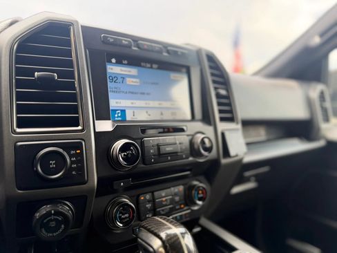 Used 2018 Ford F150 Raptor w/ Equipment Group 802A Luxury AWD/4WD image 25