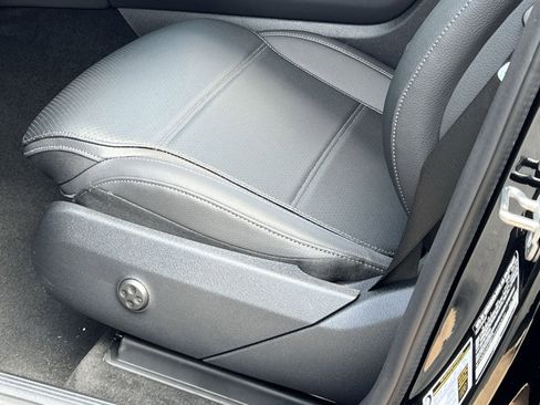 New 2026 Mercedes-Benz GLC 300 4MATIC image 19