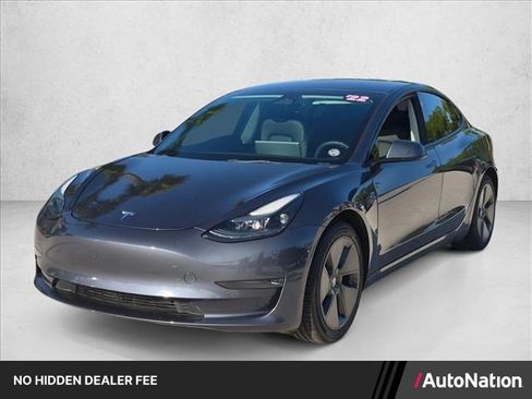Used 2022 Tesla Model 3 RWD image 1