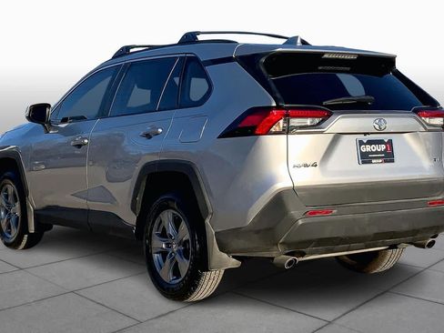 Used 2024 Toyota RAV4 XLE w/ Convenience Package FWD image 12