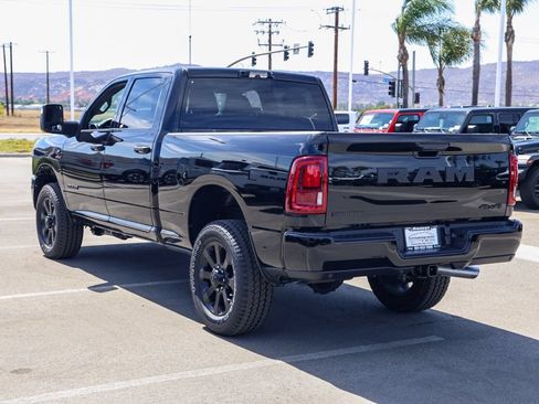 New 2026 RAM 2500 Big Horn AWD/4WD image 6