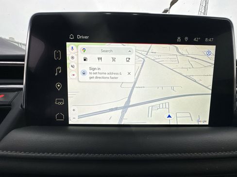 Used 2023 GMC Yukon XL SLE image 14