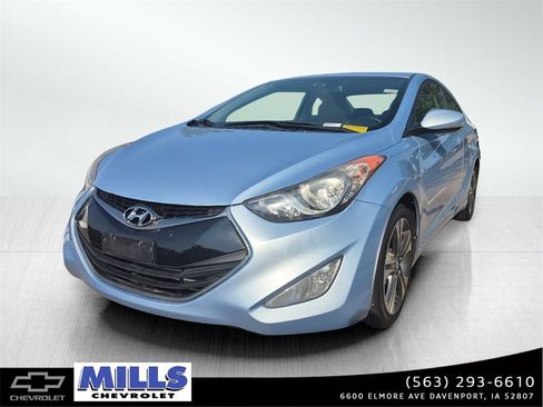 Used 2013 Hyundai Elantra SE w/ Technology Pkg image 1