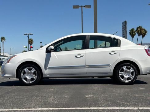 Used 2012 Nissan Sentra 2.0 S FWD image 9