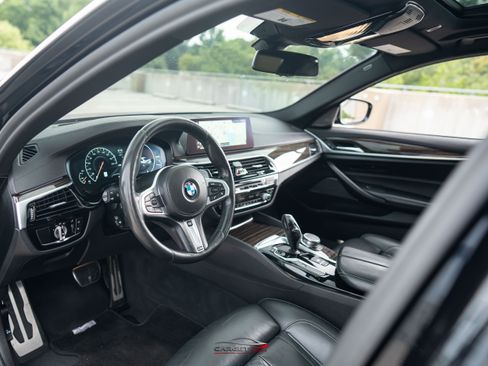 Used 2019 BMW M550i xDrive AWD/4WD image 12