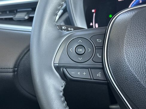 Certified 2026 Toyota Corolla Cross LE image 28