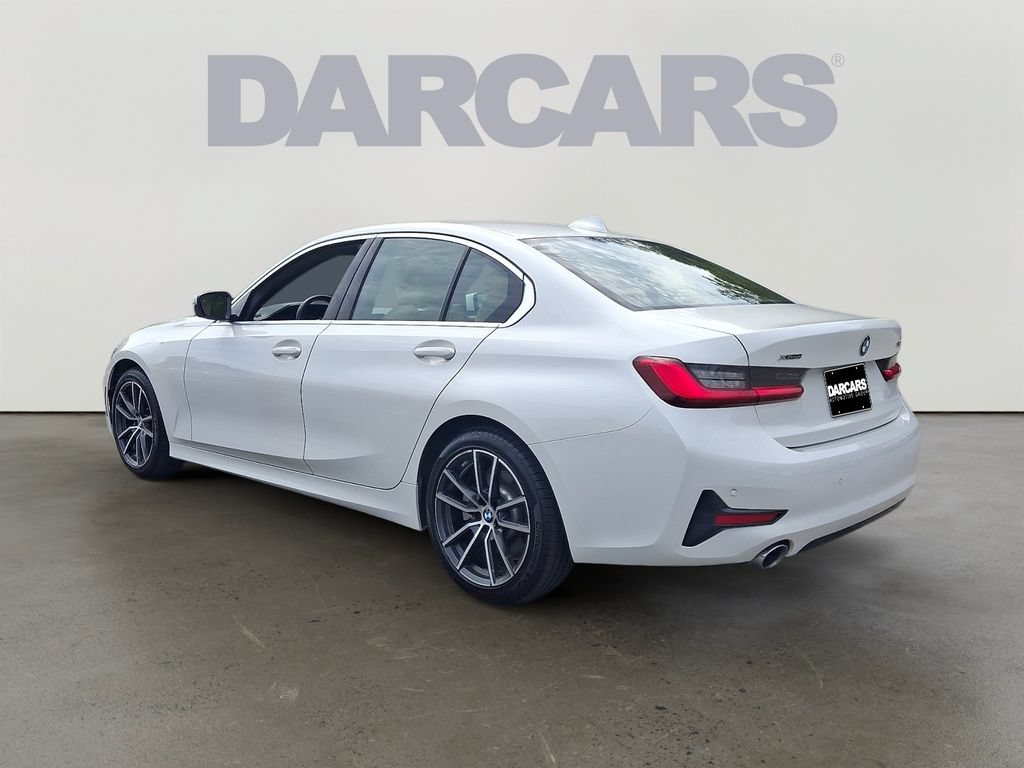 Used 2020 BMW 330i xDrive Sedan w/ Premium Package AWD/4WD image 4
