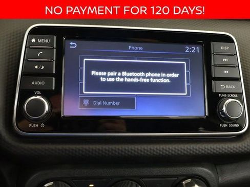 New 2025 Nissan Kicks Play S image 17