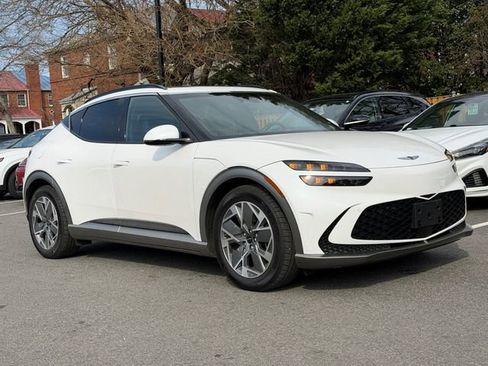 Certified 2025 Genesis GV60 RWD image 1