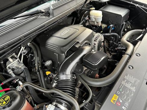 Used 2014 GMC Yukon SLT image 15