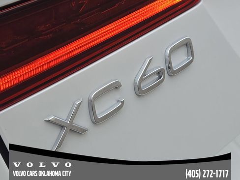 Used 2026 Volvo XC60 B5 Ultra w/ Protection Package Premier AWD/4WD image 10