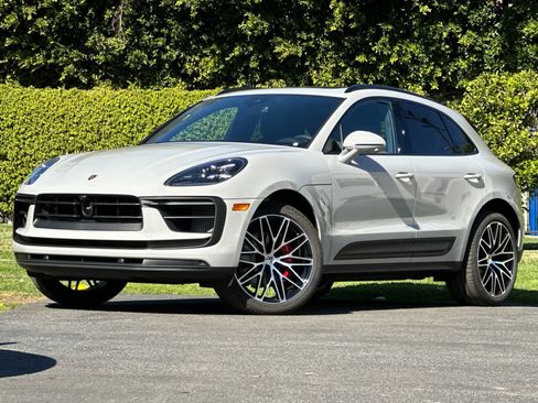 New 2026 Porsche Macan S AWD/4WD image 1